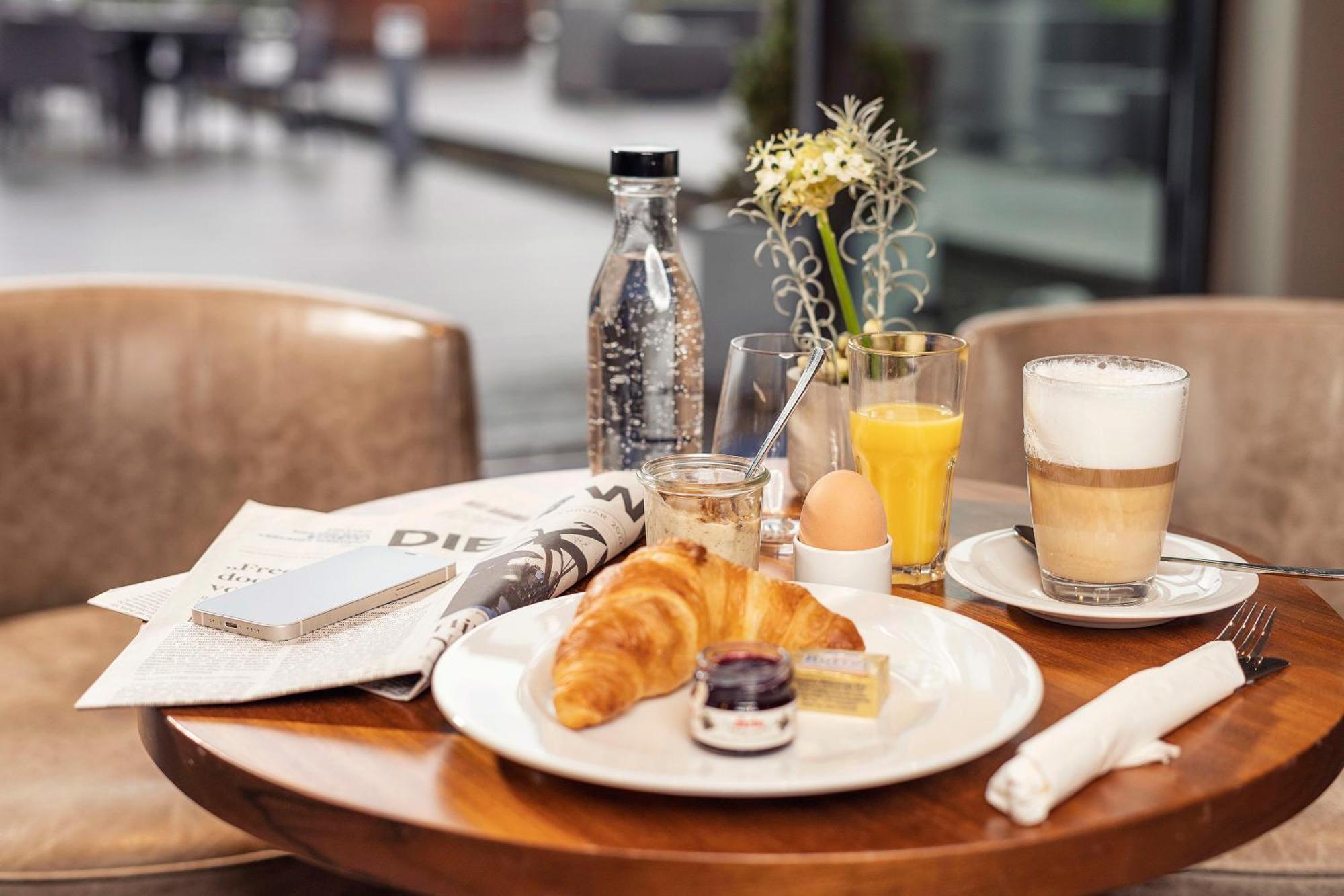 Aspria Maschsee Sport & Hotel 4*